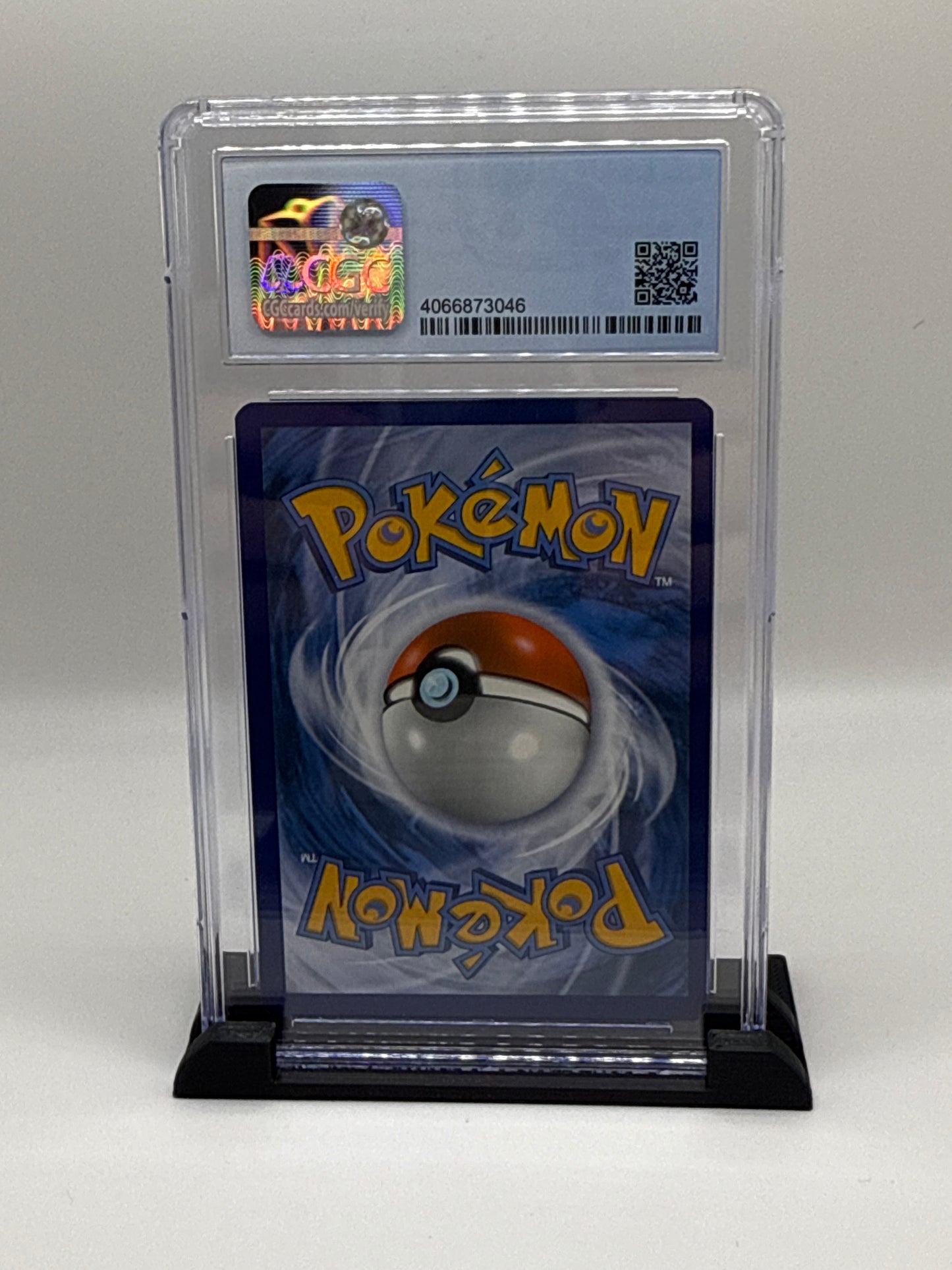 CGC 8.5 (NEW LABEL 9) 2021 Pokemon Sword and Shield Evolving Skies Sylveon V #74